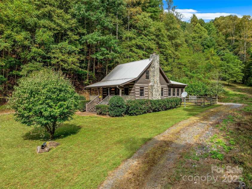 2725 Upper Brush Creek Road, Marshall, NC 28753.  MLS# CAR4197541, YatesRealty ID 4207. 