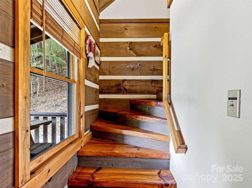 2725 Upper Brush Creek Road, Marshall, NC 28753.  MLS# CAR4197541, YatesRealty ID 4207. 