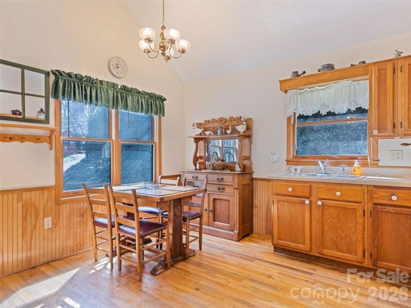 46 Stump Lane, Maggie Valley, NC 28751.  MLS# CAR4361955, YatesRealty ID 42070. 