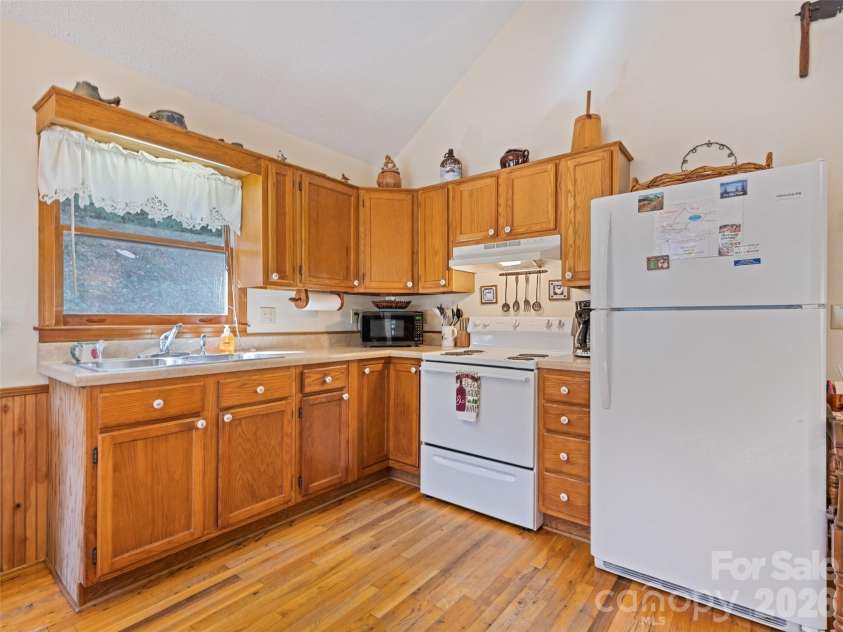 46 Stump Lane, Maggie Valley, NC 28751.  MLS# CAR4361955, YatesRealty ID 42070. 
