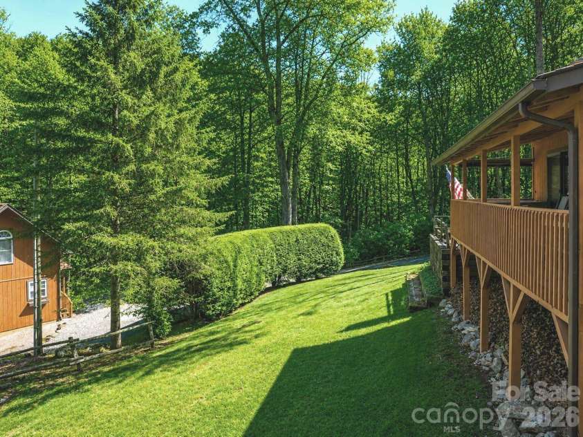 46 Stump Lane, Maggie Valley, NC 28751.  MLS# CAR4361955, YatesRealty ID 42070. 