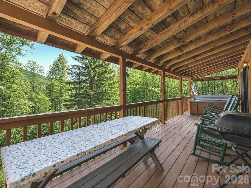 46 Stump Lane, Maggie Valley, NC 28751.  MLS# CAR4361955, YatesRealty ID 42070. 