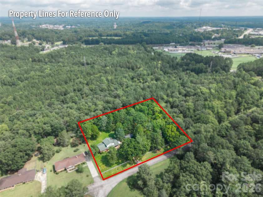 752 Cedar Lane, Chester, SC 29706.  MLS# CAR4411545, YatesRealty ID 42074. 