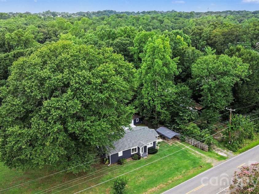 1506 Morgan Street, Shelby, NC 28152.  MLS# CAR4410940, YatesRealty ID 42075. Such a peaceful area!