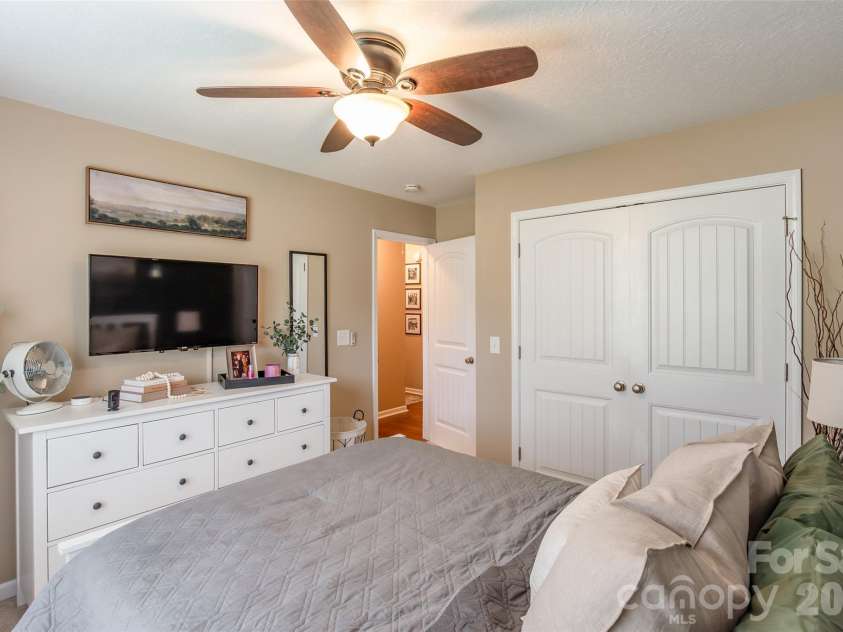 1079 Warpers Lane, Fort Mill, SC 29715.  MLS# CAR4411267, YatesRealty ID 42076. 