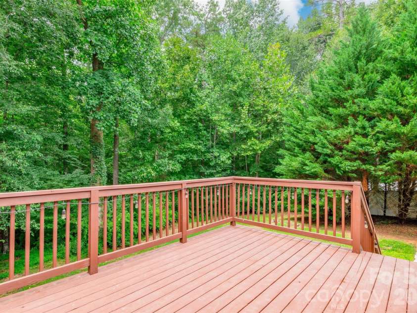 1079 Warpers Lane, Fort Mill, SC 29715.  MLS# CAR4411267, YatesRealty ID 42076. 