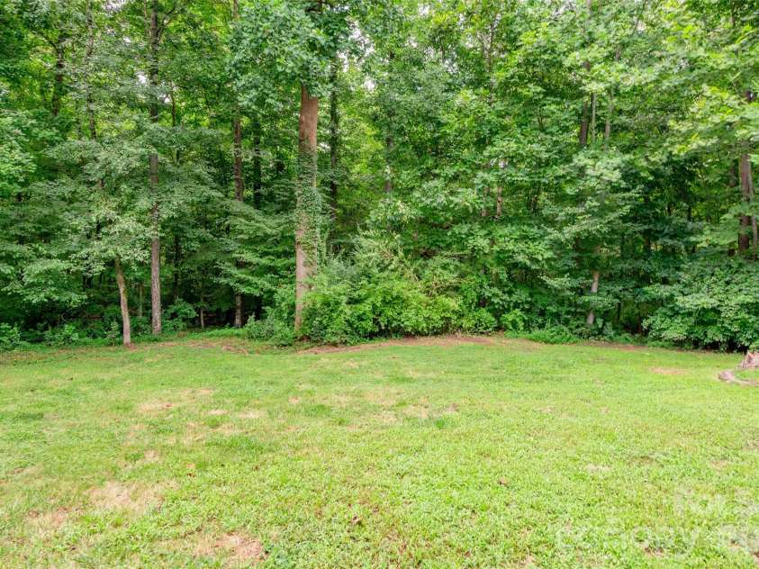 1079 Warpers Lane, Fort Mill, SC 29715.  MLS# CAR4411267, YatesRealty ID 42076. 