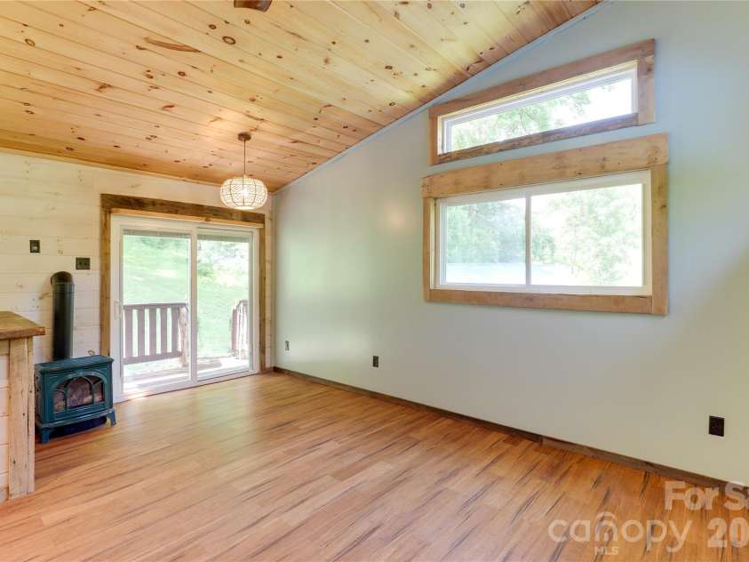 435 Mountain Cove Road, Marshall, NC 28753.  MLS# CAR4396478, YatesRealty ID 42077. 
