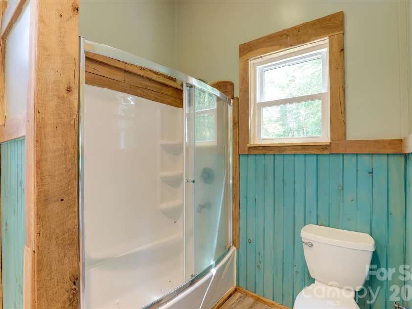 435 Mountain Cove Road, Marshall, NC 28753.  MLS# CAR4396478, YatesRealty ID 42077. 