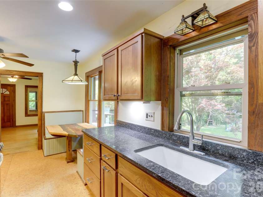 435 Mountain Cove Road, Marshall, NC 28753.  MLS# CAR4396478, YatesRealty ID 42077. 