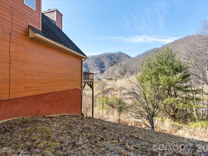 4080 East Fork Road, Marshall, NC 28753.  MLS# CAR4340497, YatesRealty ID 4208. 