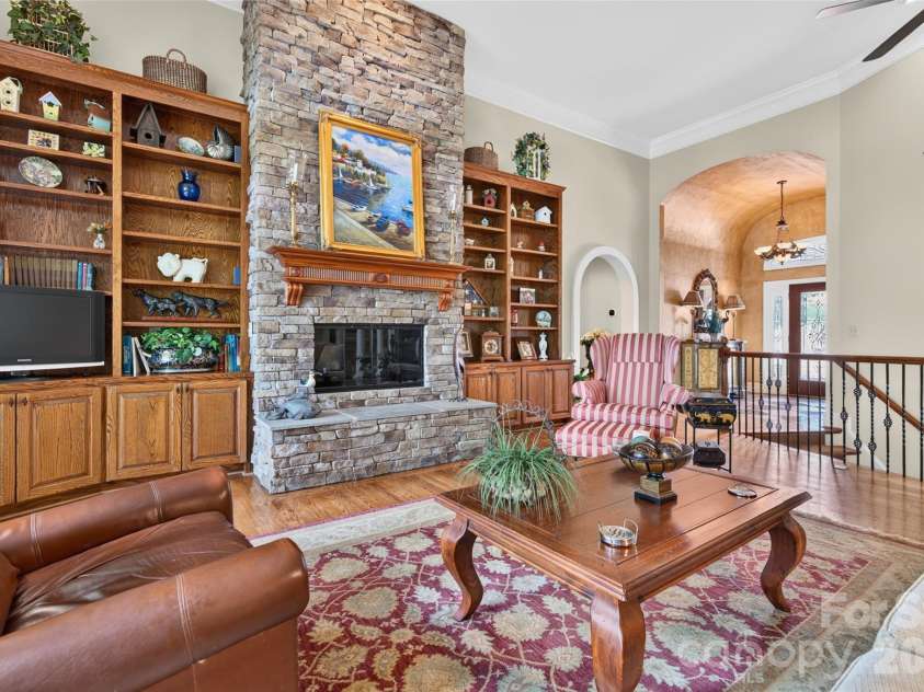 222 April Road, Troutman, NC 28166.  MLS# CAR4407181, YatesRealty ID 42082. 