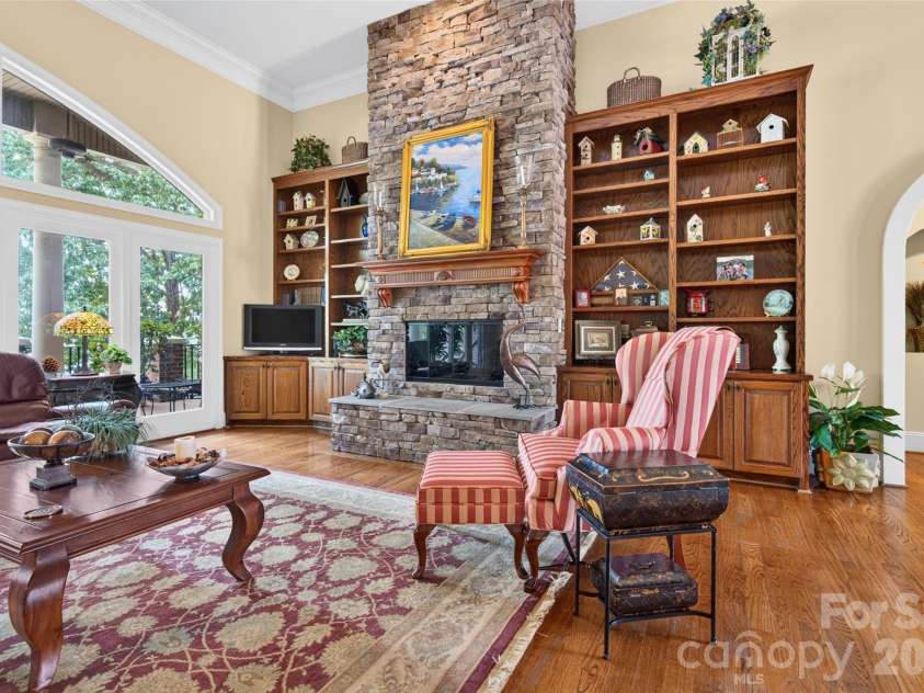 222 April Road, Troutman, NC 28166.  MLS# CAR4407181, YatesRealty ID 42082. 