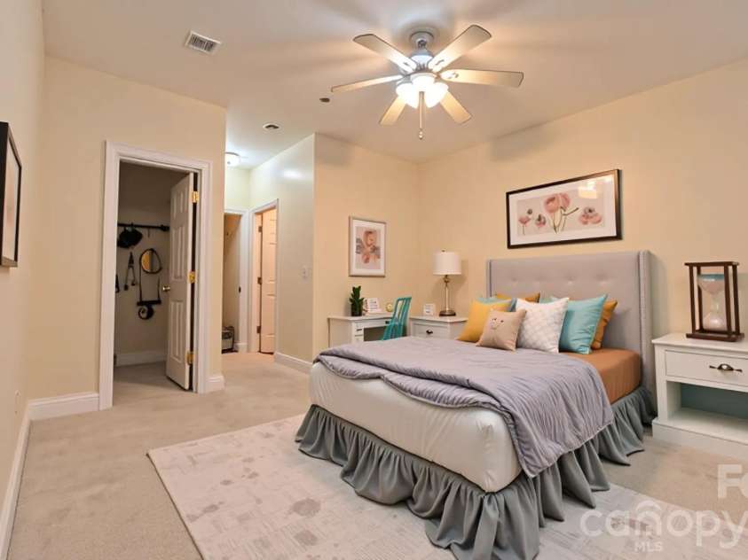 6419 Park Pond Drive, Charlotte, NC 28262.  MLS# CAR4412183, YatesRealty ID 42085. 