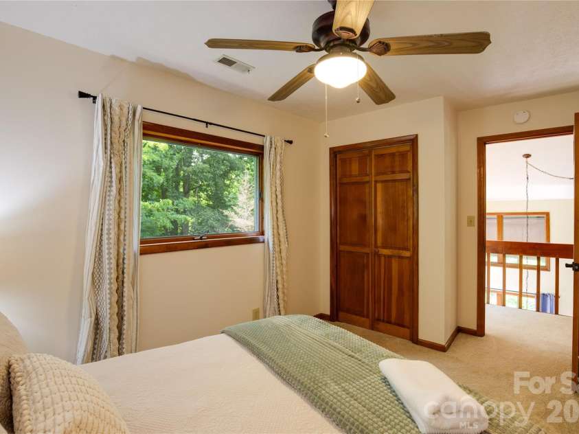 300 Buck Drive, Hot Springs, NC 28743.  MLS# CAR4404873, YatesRealty ID 42086. 