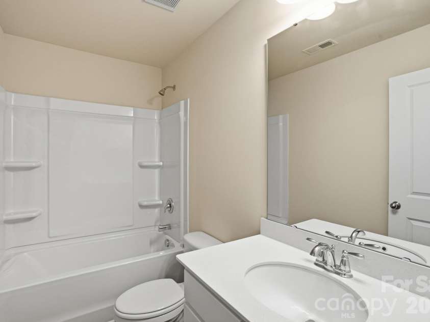 220 Lee Street, Shelby, NC 28150.  MLS# CAR4411074, YatesRealty ID 42087. 