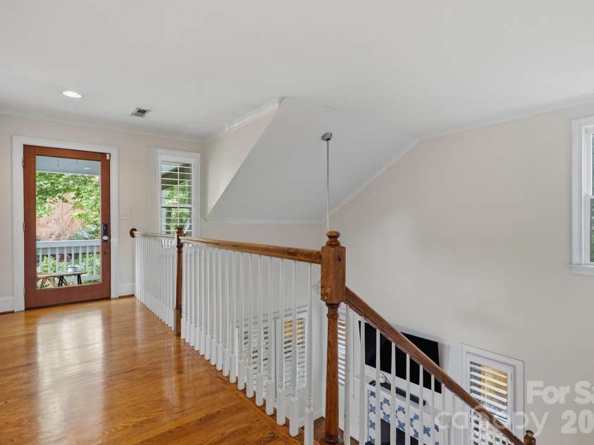 2013 Chesterfield Avenue, Charlotte, NC 28205.  MLS# CAR4411248, YatesRealty ID 42088. 