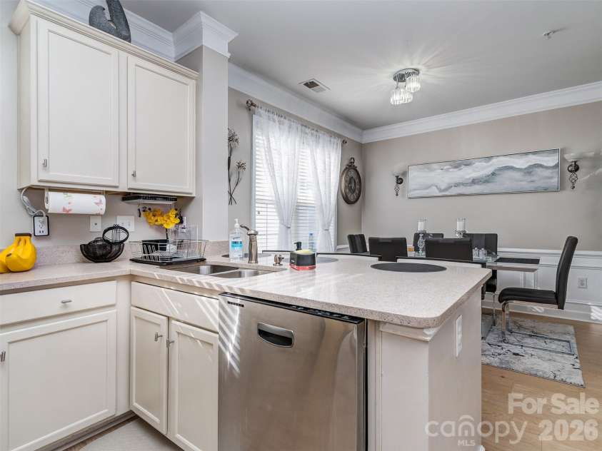 2074 Ayrsley Town Boulevard, Charlotte, NC 28273.  MLS# CAR4406409, YatesRealty ID 42089. 