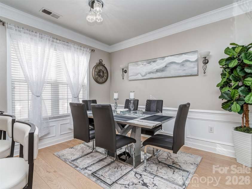 2074 Ayrsley Town Boulevard, Charlotte, NC 28273.  MLS# CAR4406409, YatesRealty ID 42089. 