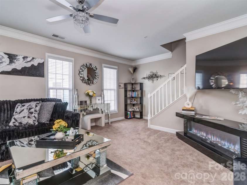 2074 Ayrsley Town Boulevard, Charlotte, NC 28273.  MLS# CAR4406409, YatesRealty ID 42089. 