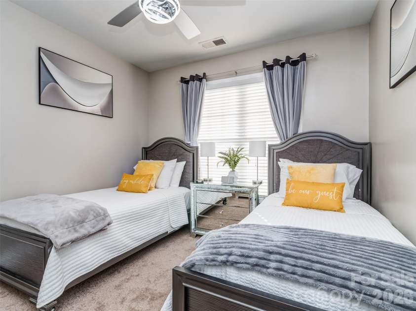2074 Ayrsley Town Boulevard, Charlotte, NC 28273.  MLS# CAR4406409, YatesRealty ID 42089. 