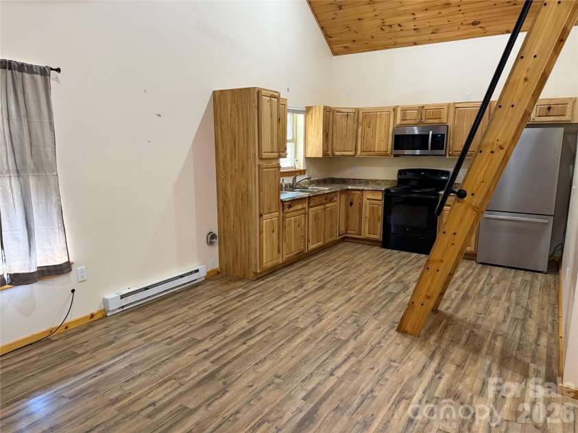 24 Supooh Lane, Sylva, NC 28779.  MLS# CAR4345879, YatesRealty ID 4209. 