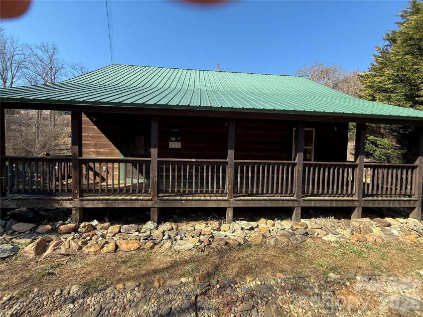 24 Supooh Lane, Sylva, NC 28779.  MLS# CAR4345879, YatesRealty ID 4209. 