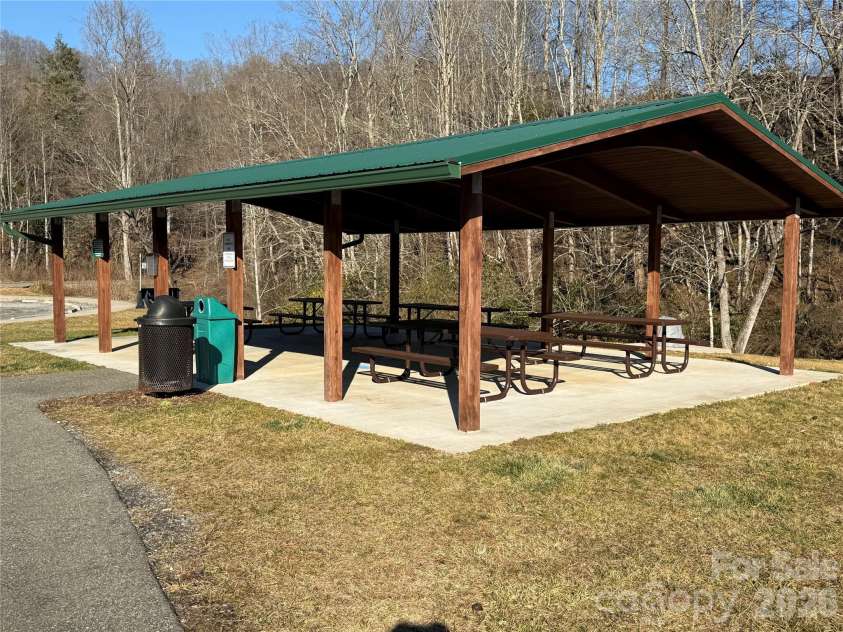 24 Supooh Lane, Sylva, NC 28779.  MLS# CAR4345879, YatesRealty ID 4209. 