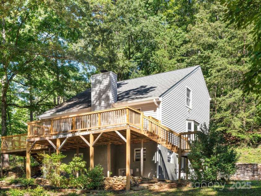 3 Crabapple Lane, Candler, NC 28715.  MLS# CAR4296482, YatesRealty ID 4209. 
