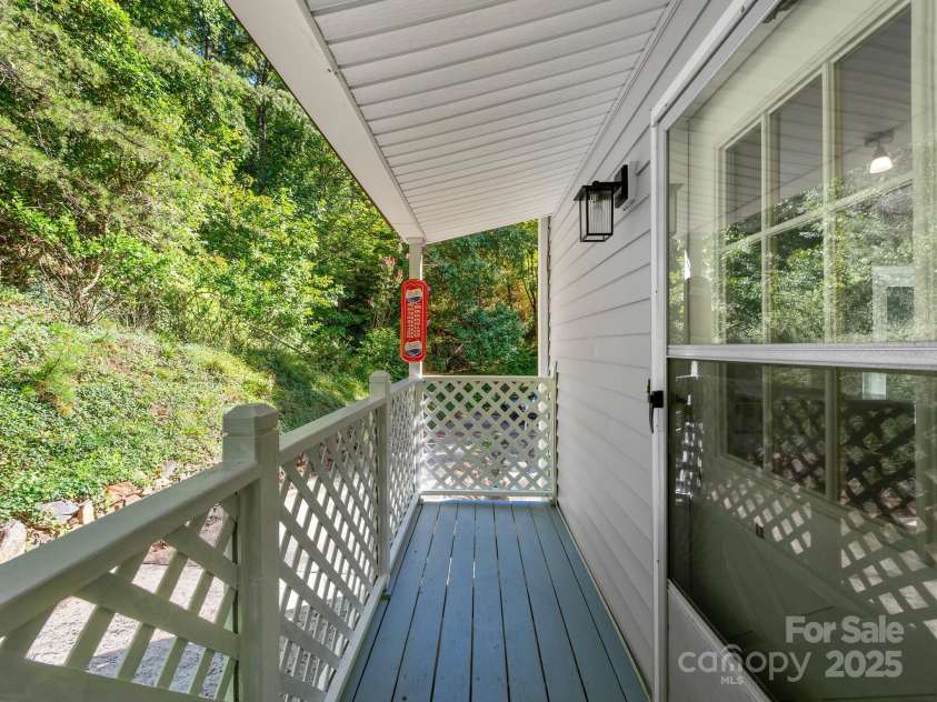 3 Crabapple Lane, Candler, NC 28715.  MLS# CAR4296482, YatesRealty ID 4209. 