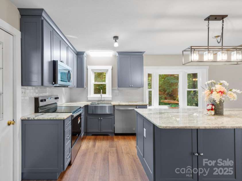 3 Crabapple Lane, Candler, NC 28715.  MLS# CAR4296482, YatesRealty ID 4209. 