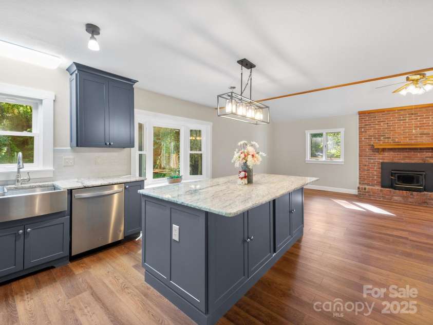 3 Crabapple Lane, Candler, NC 28715.  MLS# CAR4296482, YatesRealty ID 4209. 