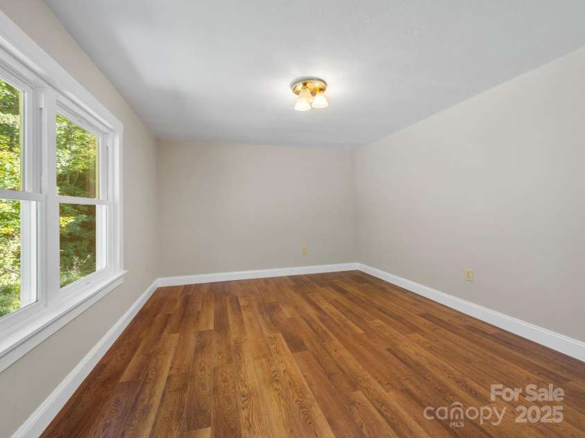 3 Crabapple Lane, Candler, NC 28715.  MLS# CAR4296482, YatesRealty ID 4209. 