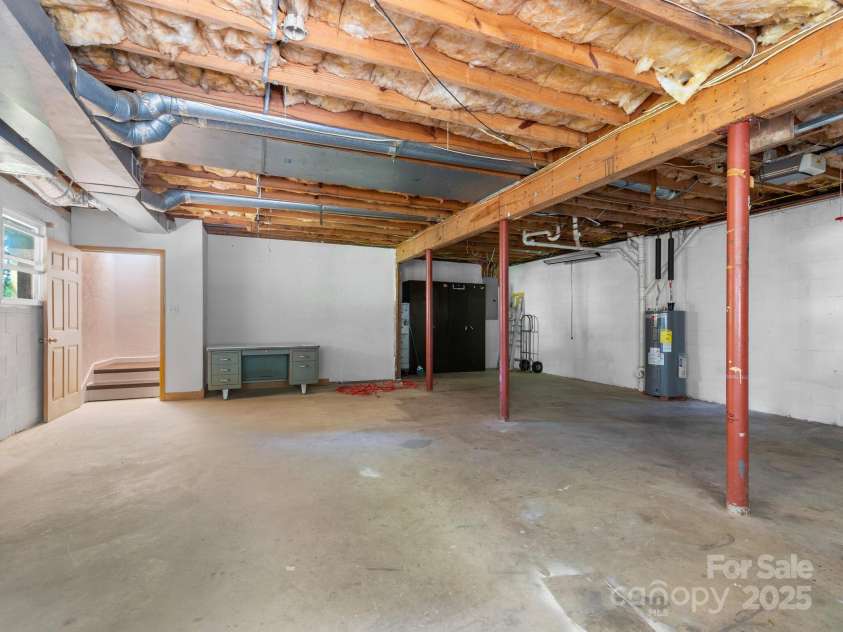 3 Crabapple Lane, Candler, NC 28715.  MLS# CAR4296482, YatesRealty ID 4209. 