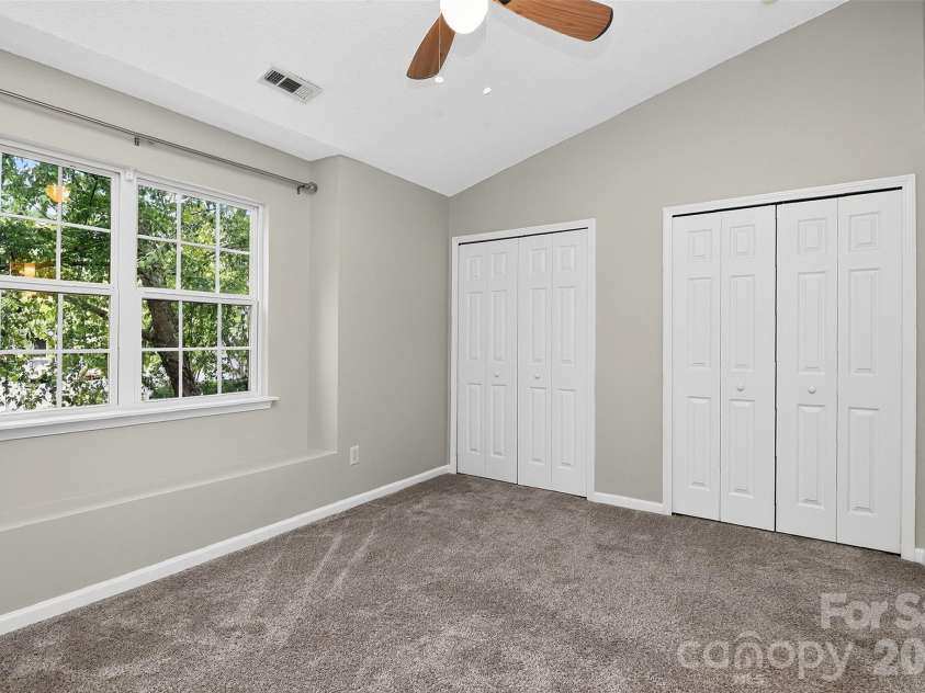 10866 Holly Ridge Boulevard, Charlotte, NC 28216.  MLS# CAR4401708, YatesRealty ID 42090. 