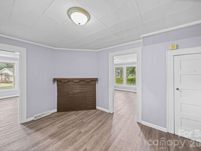 834 Murphy Street, Kannapolis, NC 28081.  MLS# CAR4411627, YatesRealty ID 42091. 