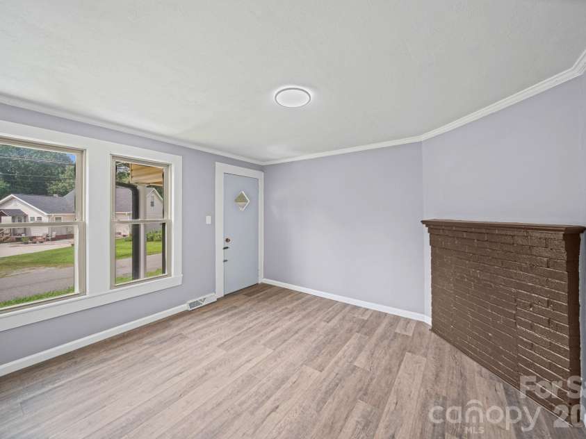 834 Murphy Street, Kannapolis, NC 28081.  MLS# CAR4411627, YatesRealty ID 42091. 