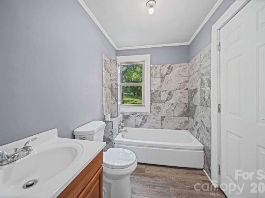 834 Murphy Street, Kannapolis, NC 28081.  MLS# CAR4411627, YatesRealty ID 42091. 