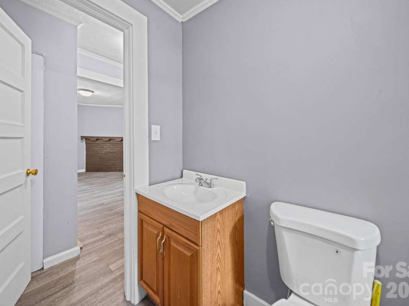 834 Murphy Street, Kannapolis, NC 28081.  MLS# CAR4411627, YatesRealty ID 42091. 