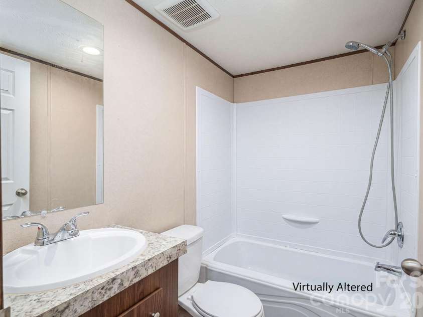 4081 Benny Shrum Lane, Maiden, NC 28650.  MLS# CAR4411843, YatesRealty ID 42098. 
