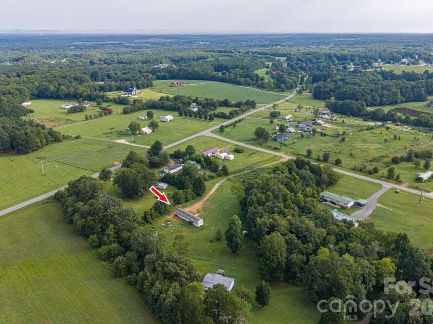 4081 Benny Shrum Lane, Maiden, NC 28650.  MLS# CAR4411843, YatesRealty ID 42098. 