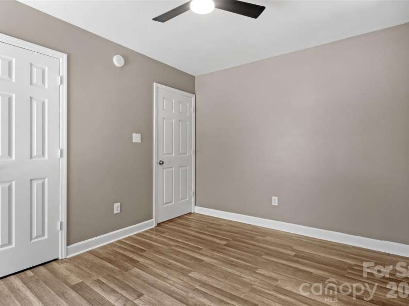 55 Greenwood Acres Drive, Mills River, NC 28759.  MLS# CAR4411489, YatesRealty ID 42099. 