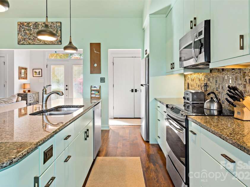 362 Captains Drive, Nebo, NC 28761.  MLS# CAR4214133, YatesRealty ID 421. 