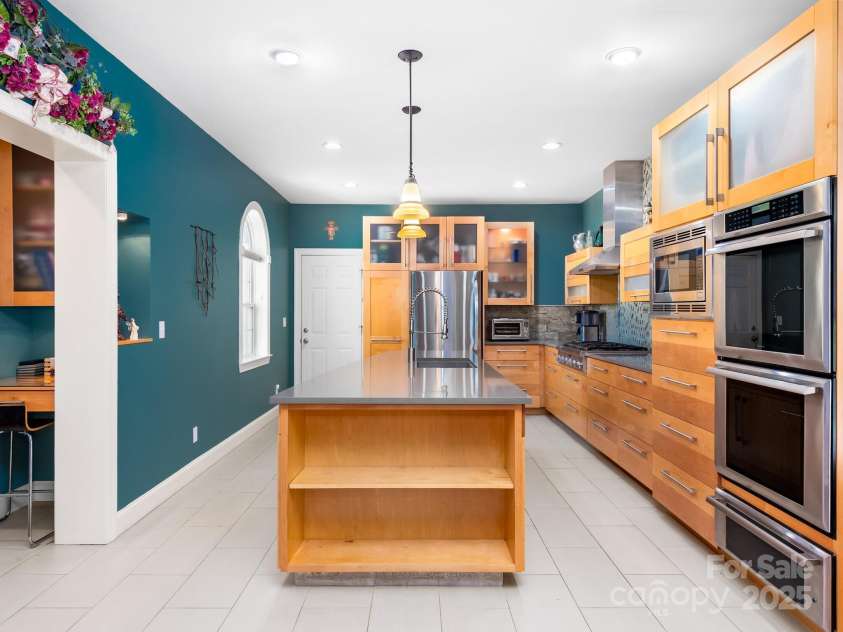 132 Green Meadows Lane, Columbus, NC 28722.  MLS# CAR4242654, YatesRealty ID 4210. 