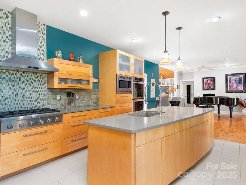 132 Green Meadows Lane, Columbus, NC 28722.  MLS# CAR4242654, YatesRealty ID 4210. 