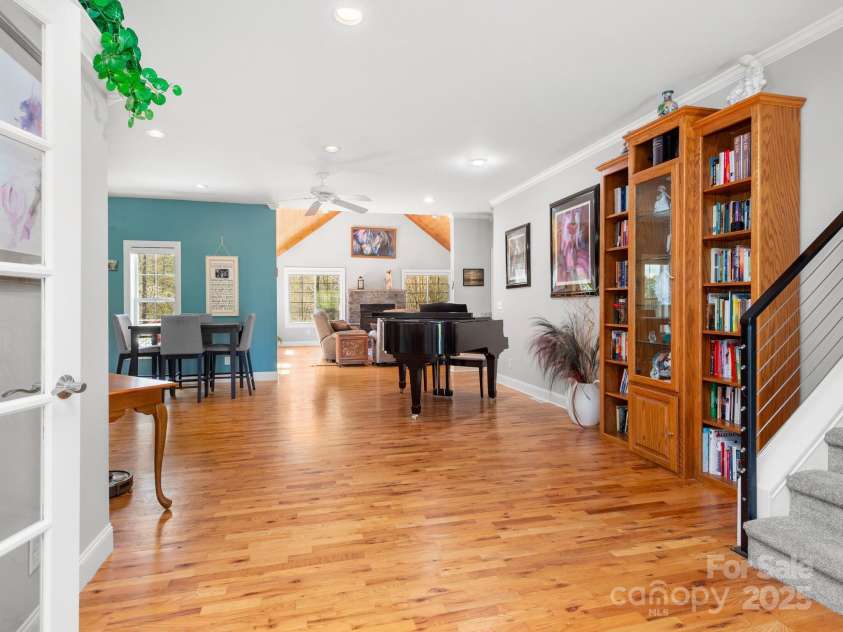 132 Green Meadows Lane, Columbus, NC 28722.  MLS# CAR4242654, YatesRealty ID 4210. 