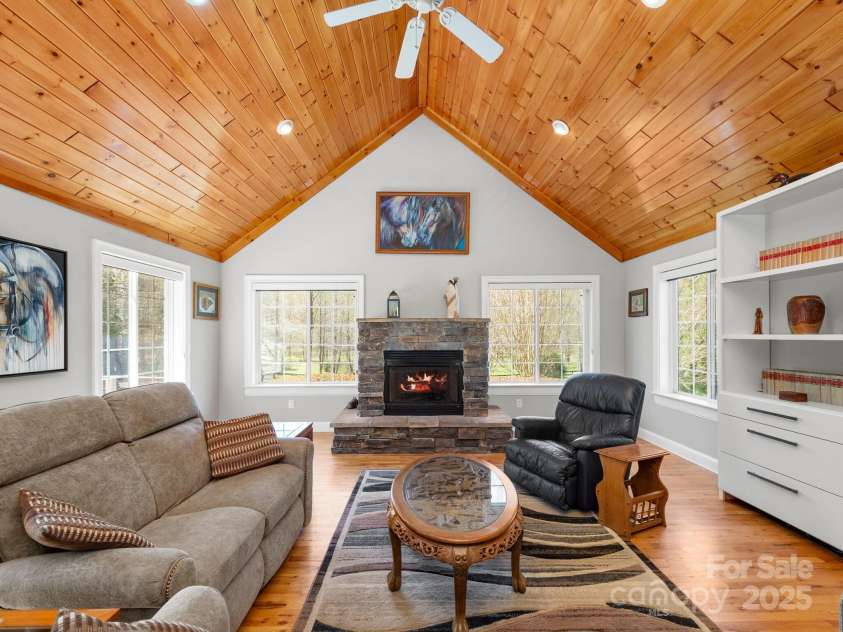 132 Green Meadows Lane, Columbus, NC 28722.  MLS# CAR4242654, YatesRealty ID 4210. 