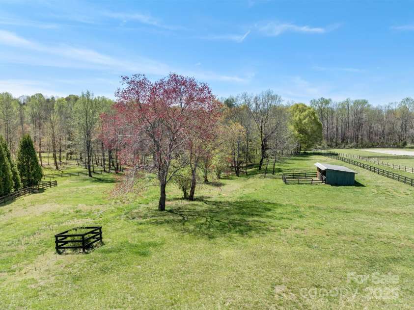 132 Green Meadows Lane, Columbus, NC 28722.  MLS# CAR4242654, YatesRealty ID 4210. 