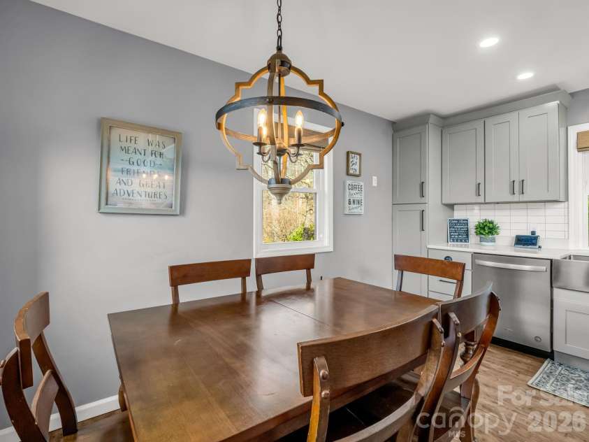 139 Valley View Circle, Lake Lure, NC 28746.  MLS# CAR4329352, YatesRealty ID 4210. 