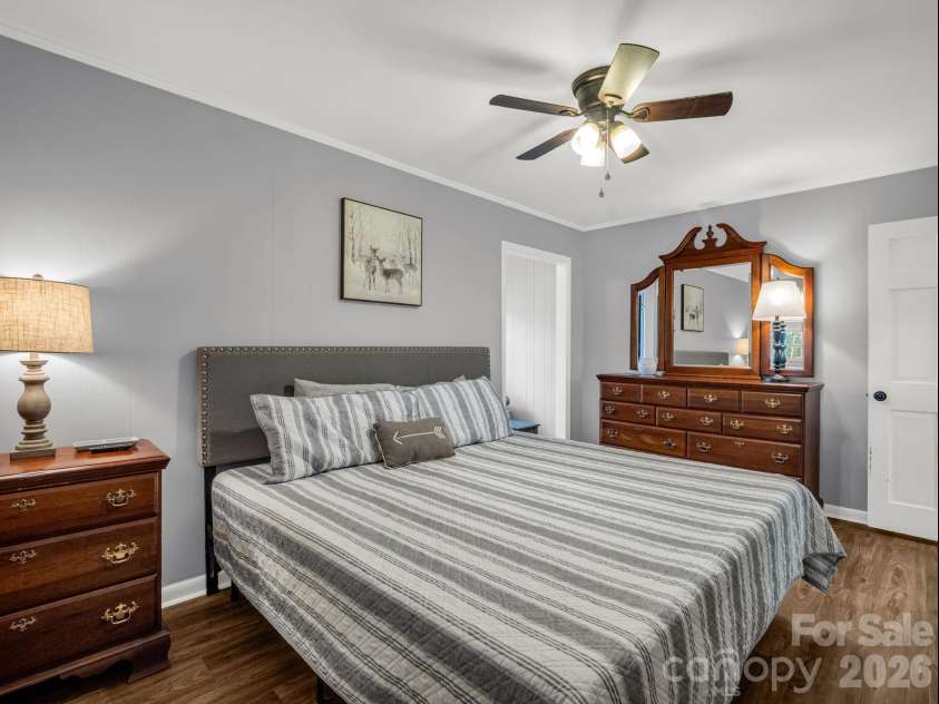 139 Valley View Circle, Lake Lure, NC 28746.  MLS# CAR4329352, YatesRealty ID 4210. 